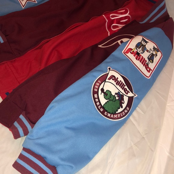 Philadelphia Phillies Vintage Reversible Bomber - Picture 3 of 6